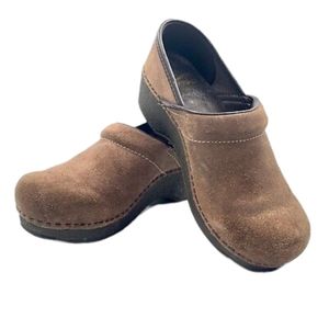 Dansko Womens Crepe Pro Bronze Vintage Leather Sue